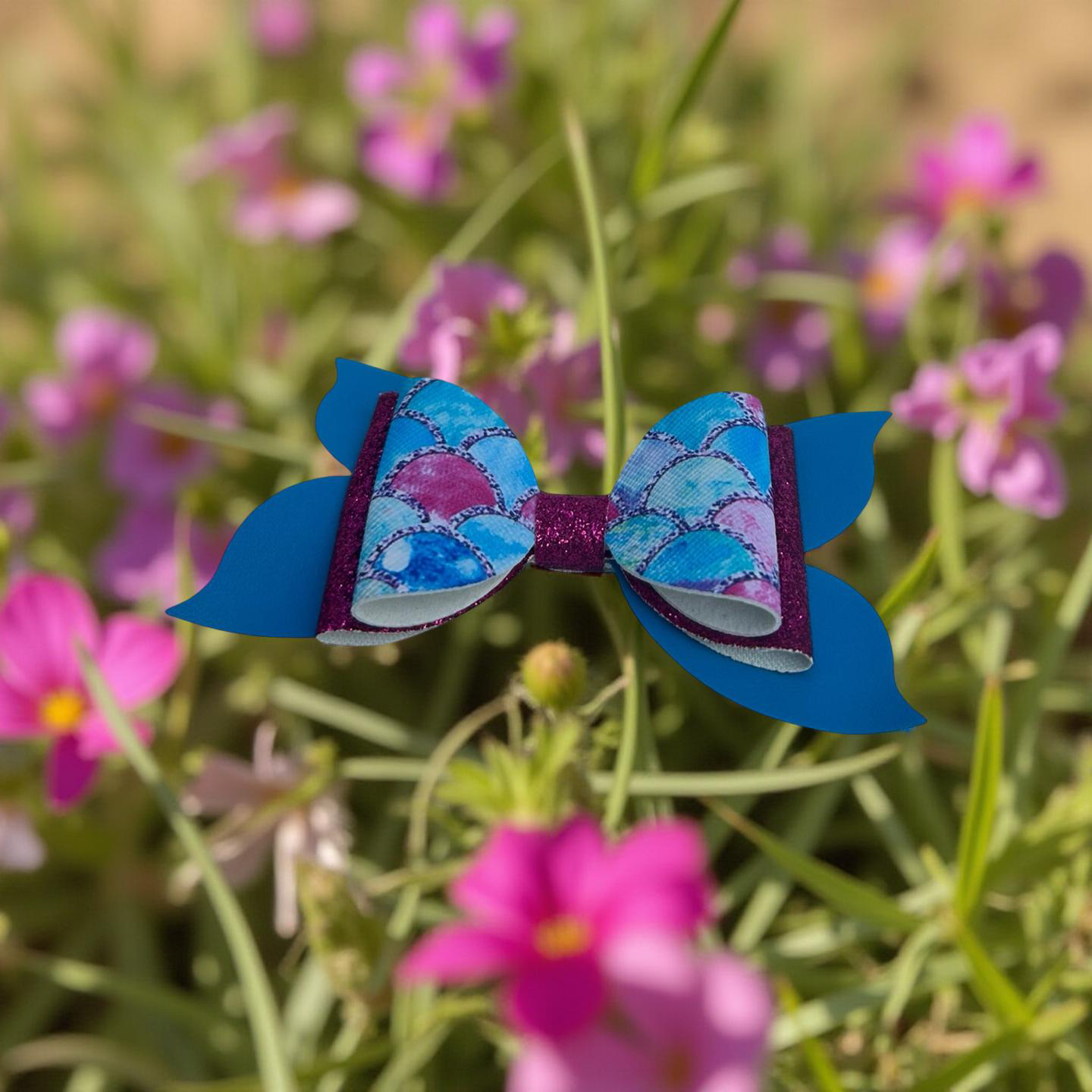 Sea Side Sparkles Hairbow