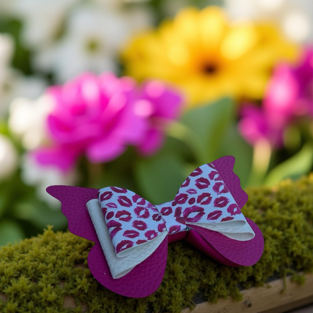 Kisses & Wings Hairbow