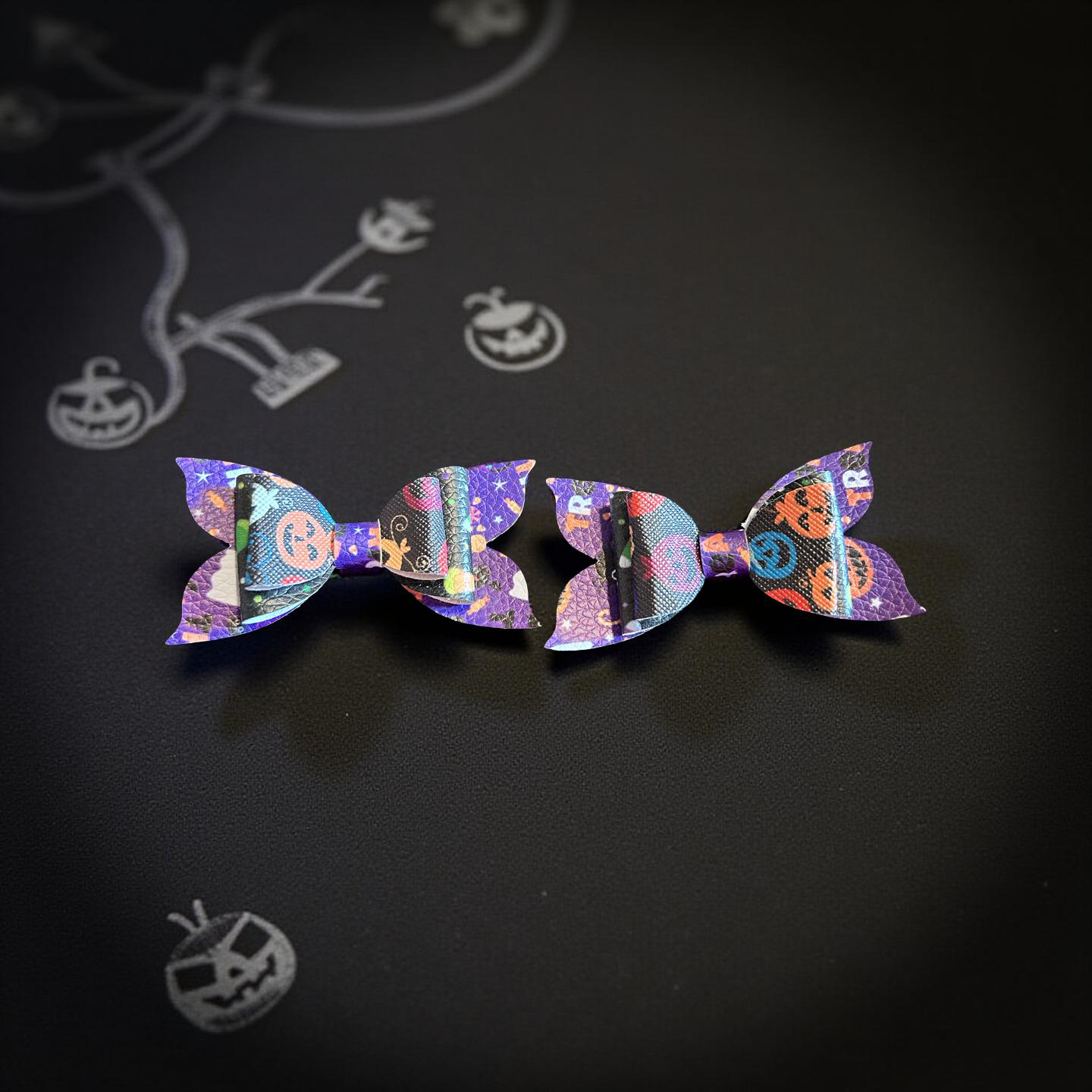 Spooktacular Bite- Size Bows