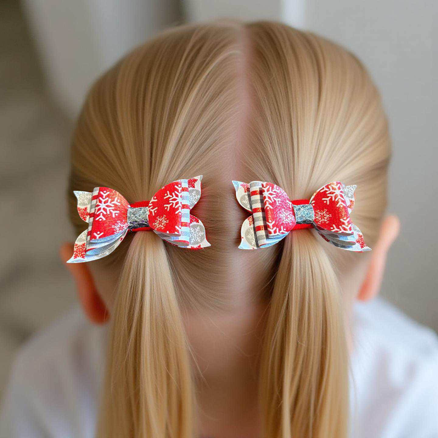 Snowflake Spark Bite- Size Bows