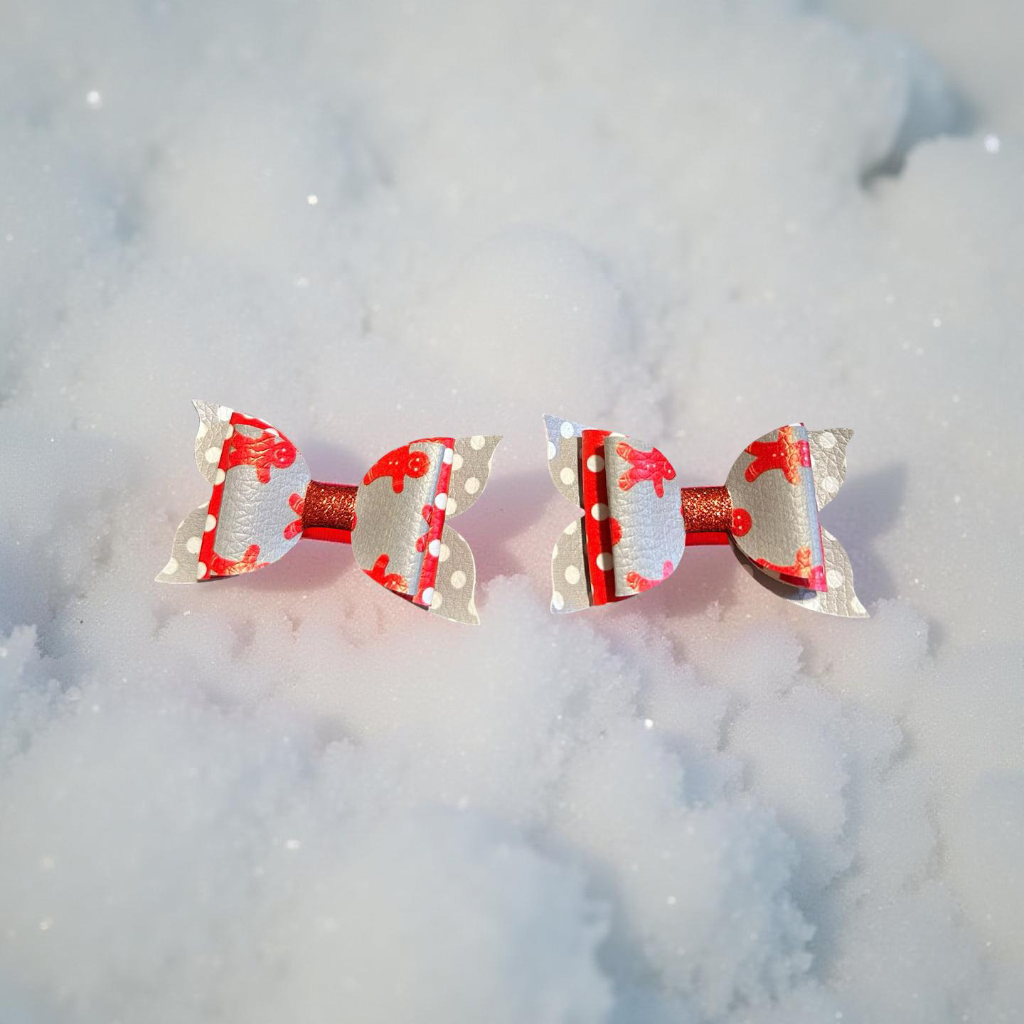 Gingerbread Giggles Bite- Size Bows