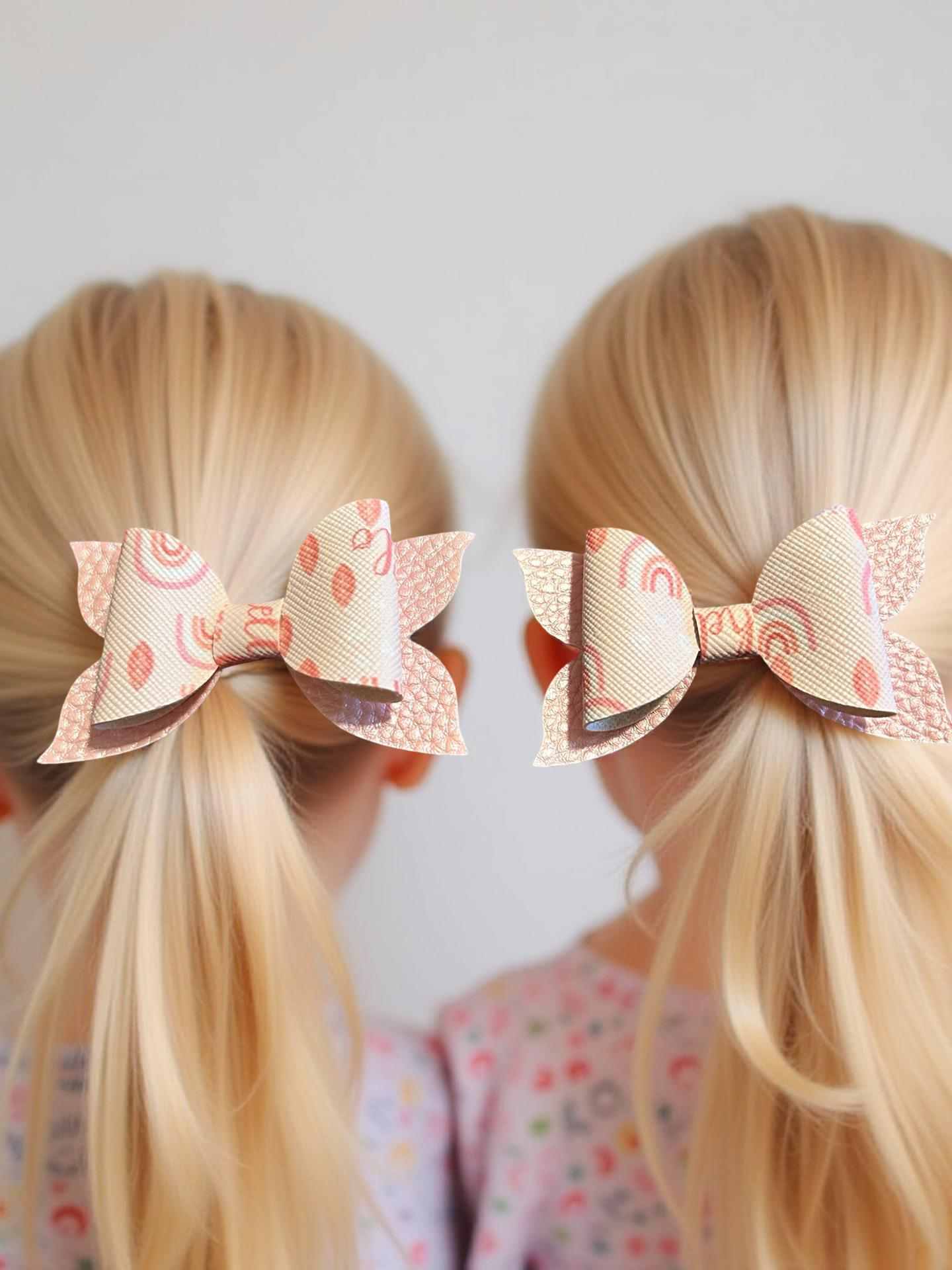 Sugarplum Sparkle Bite- Size Bows