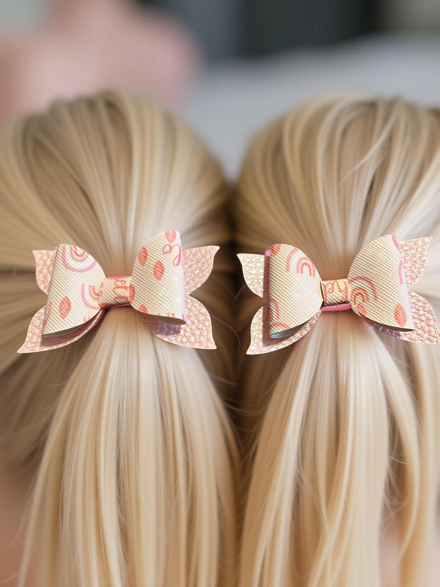 Sugarplum Sparkle Bite- Size Bows