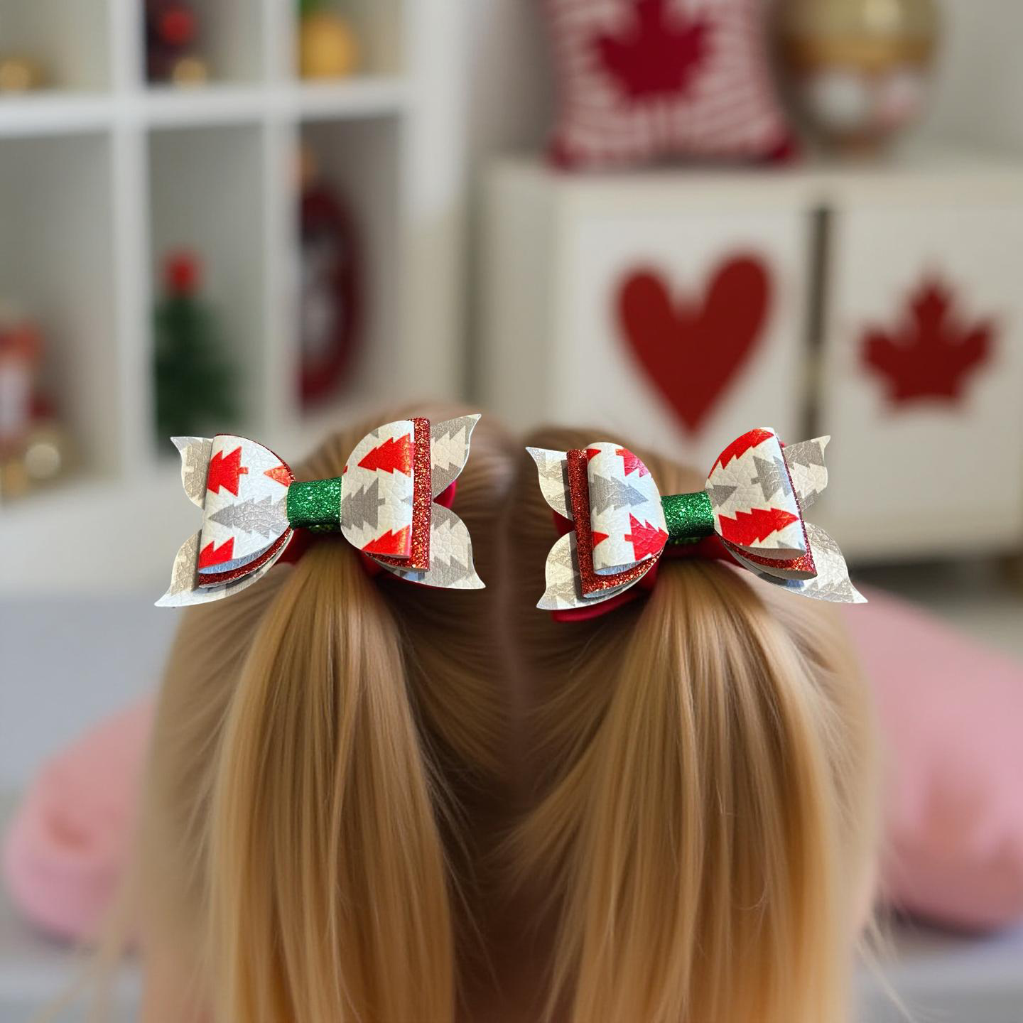 Evergleam Bite- Size Bows