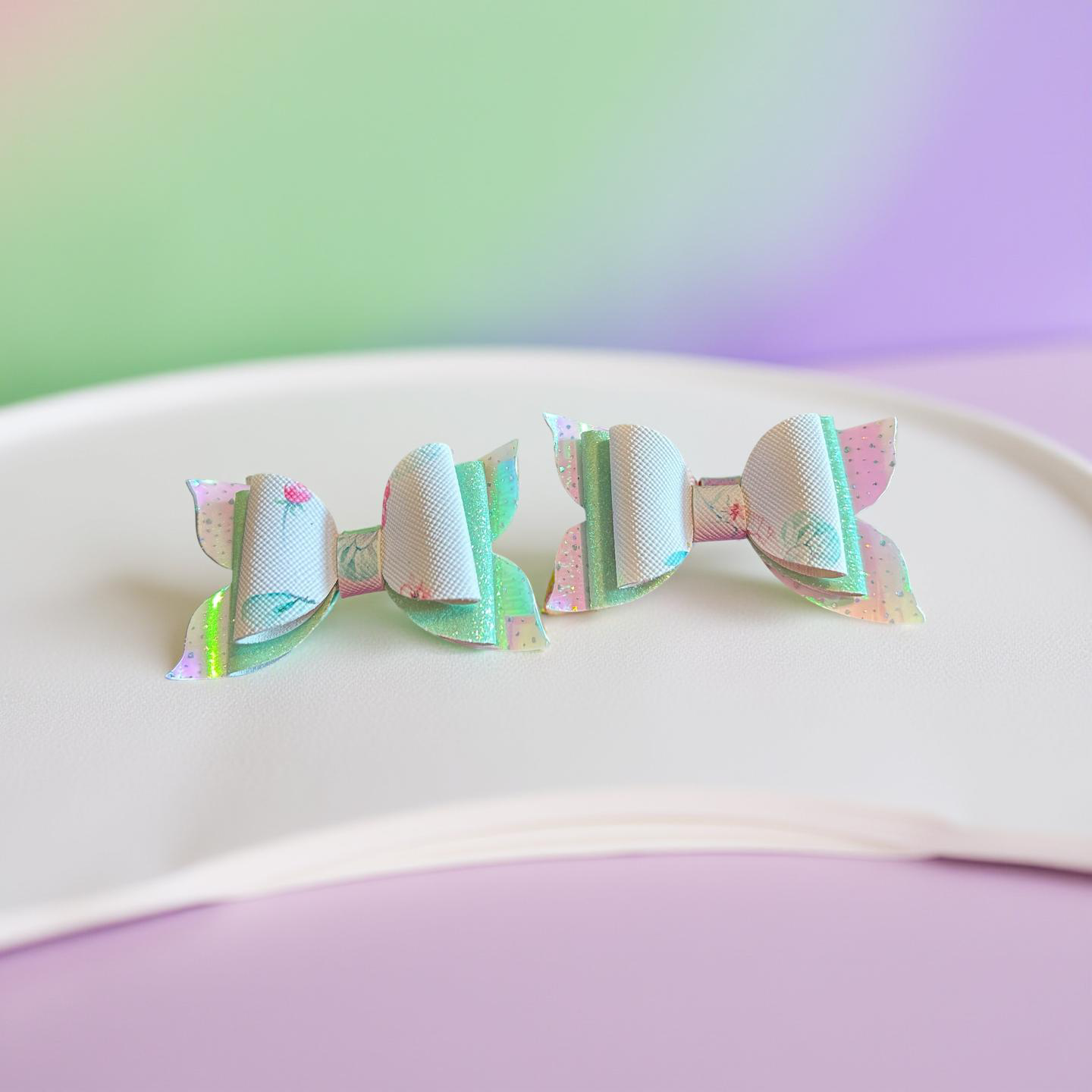 SugarGlint Charms Bite- Size Bows
