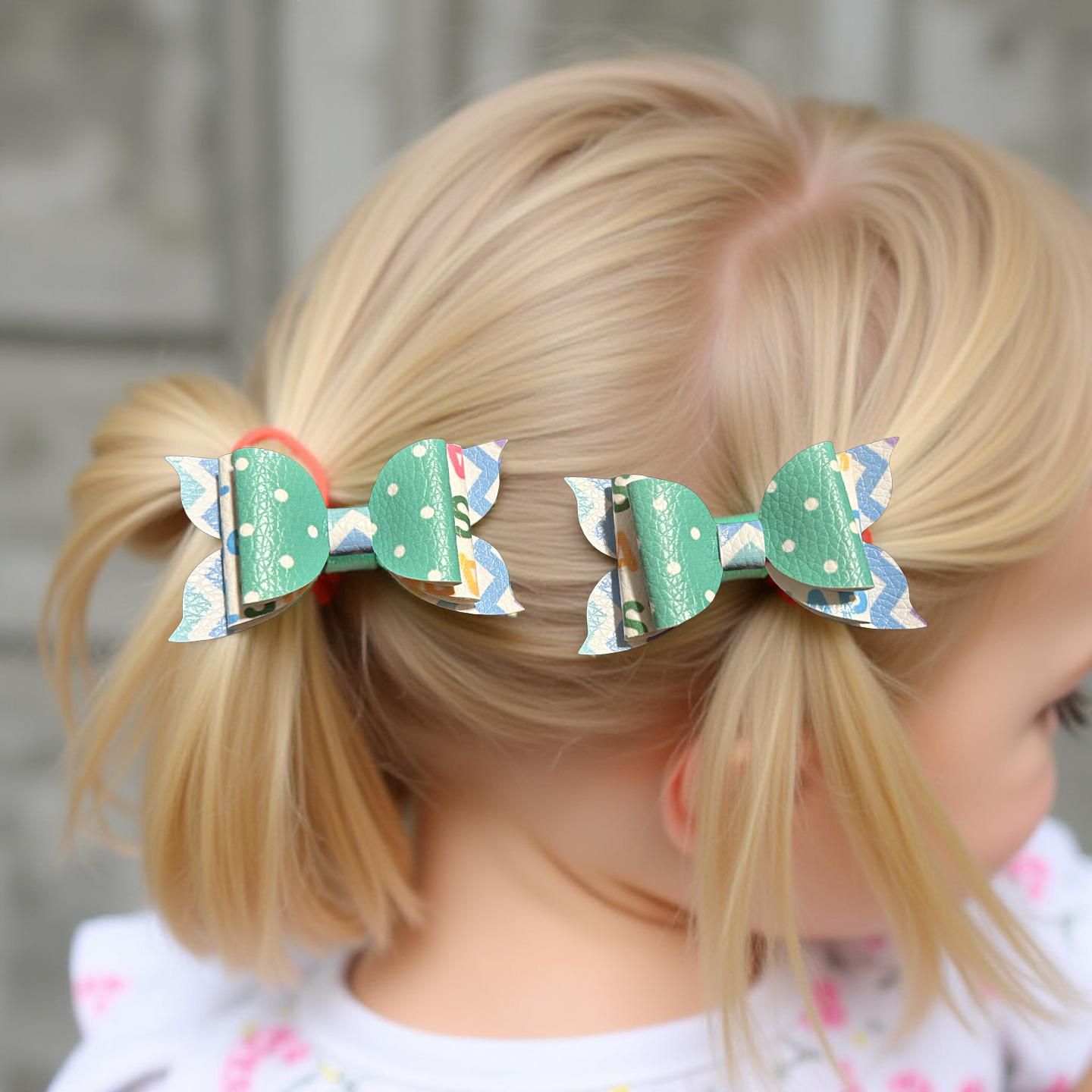 Teal Twinkle Ties Bite- Size Bows