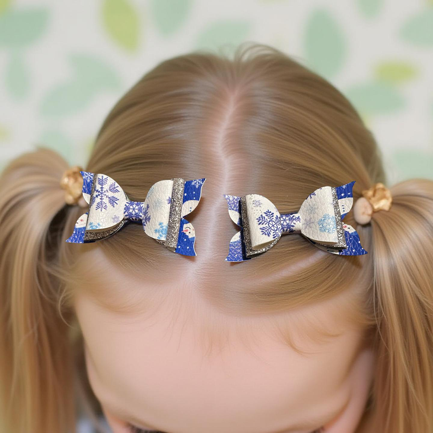 Winter Pop Delights Bite- Size Bows