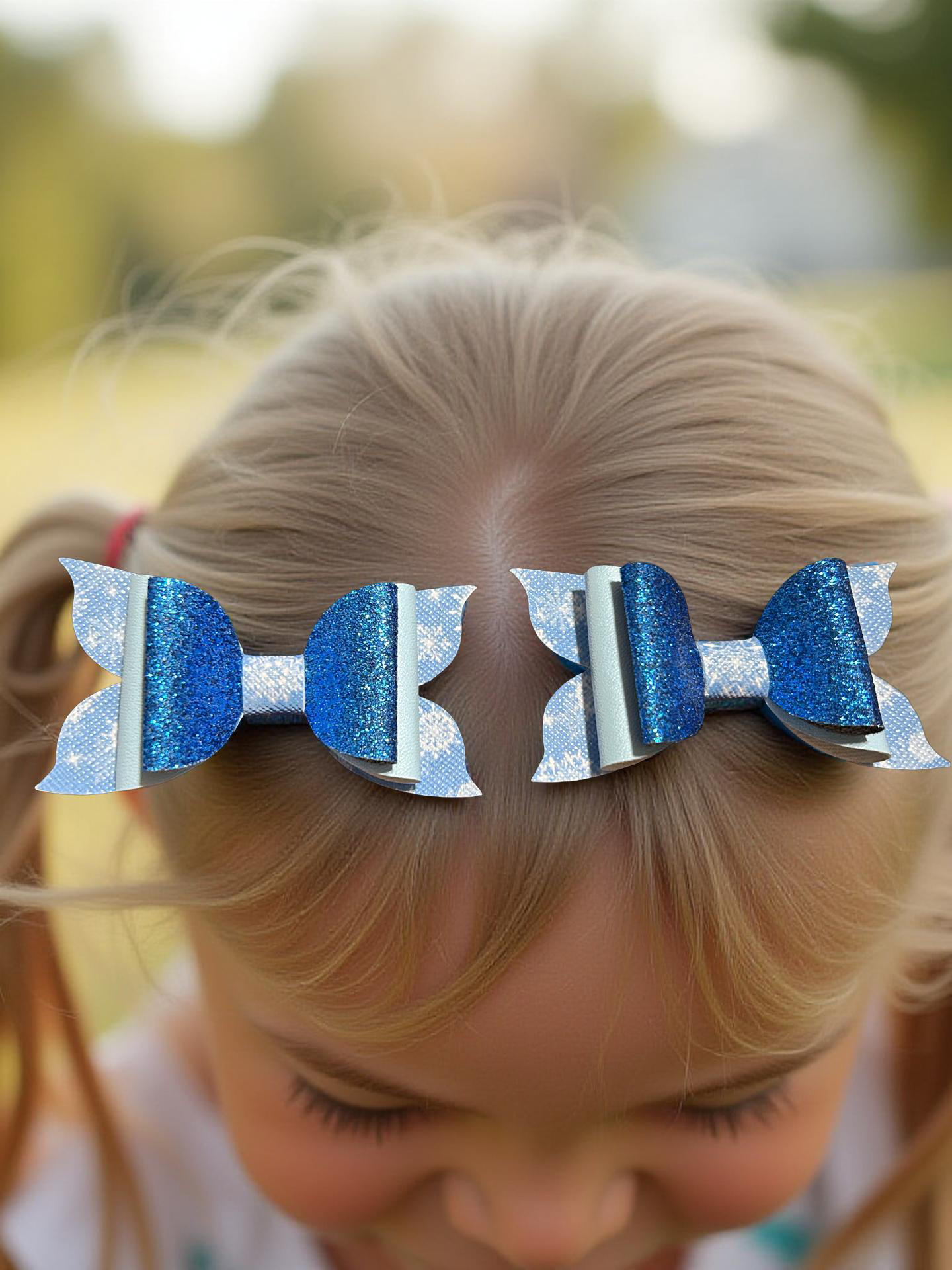 Glacier Gleam Bite Size Bows