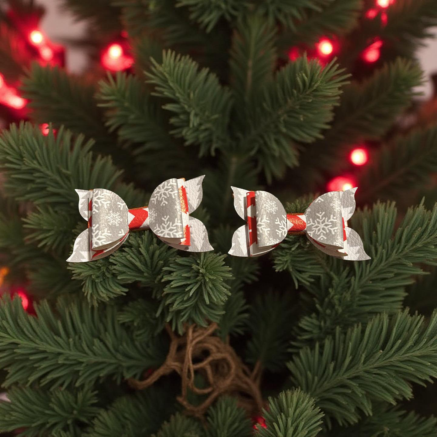 Snowflake Snaps Bite- Size Bows