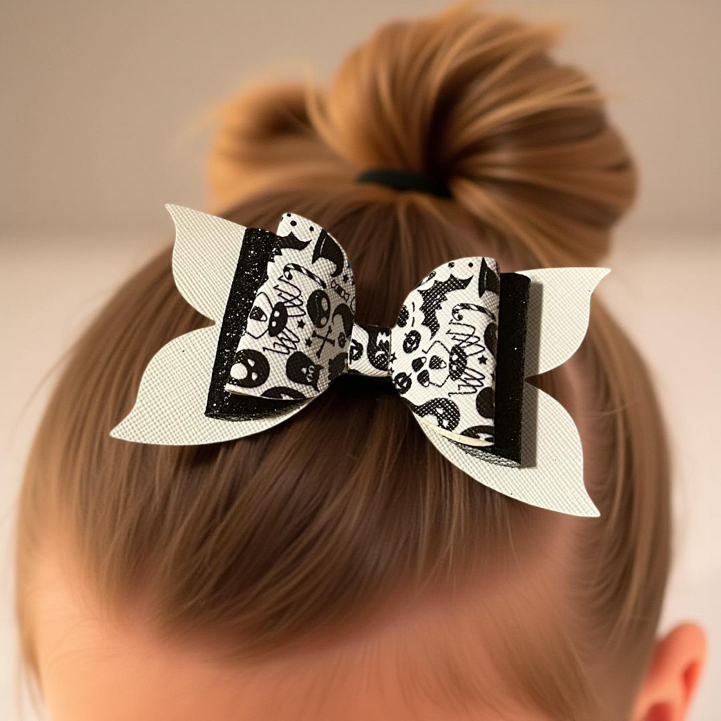 Skelly Chic Hairbow