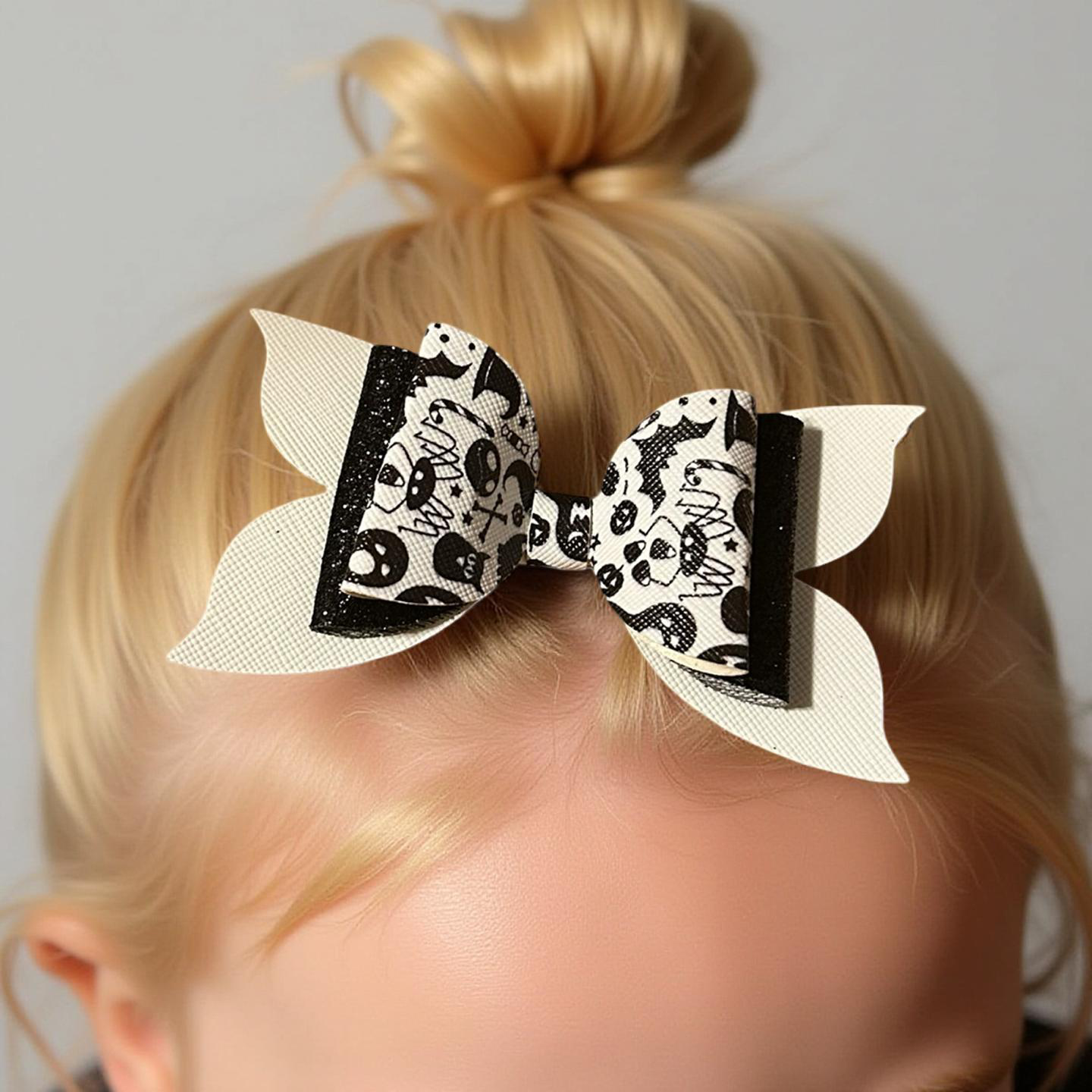 Skelly Chic Hairbow