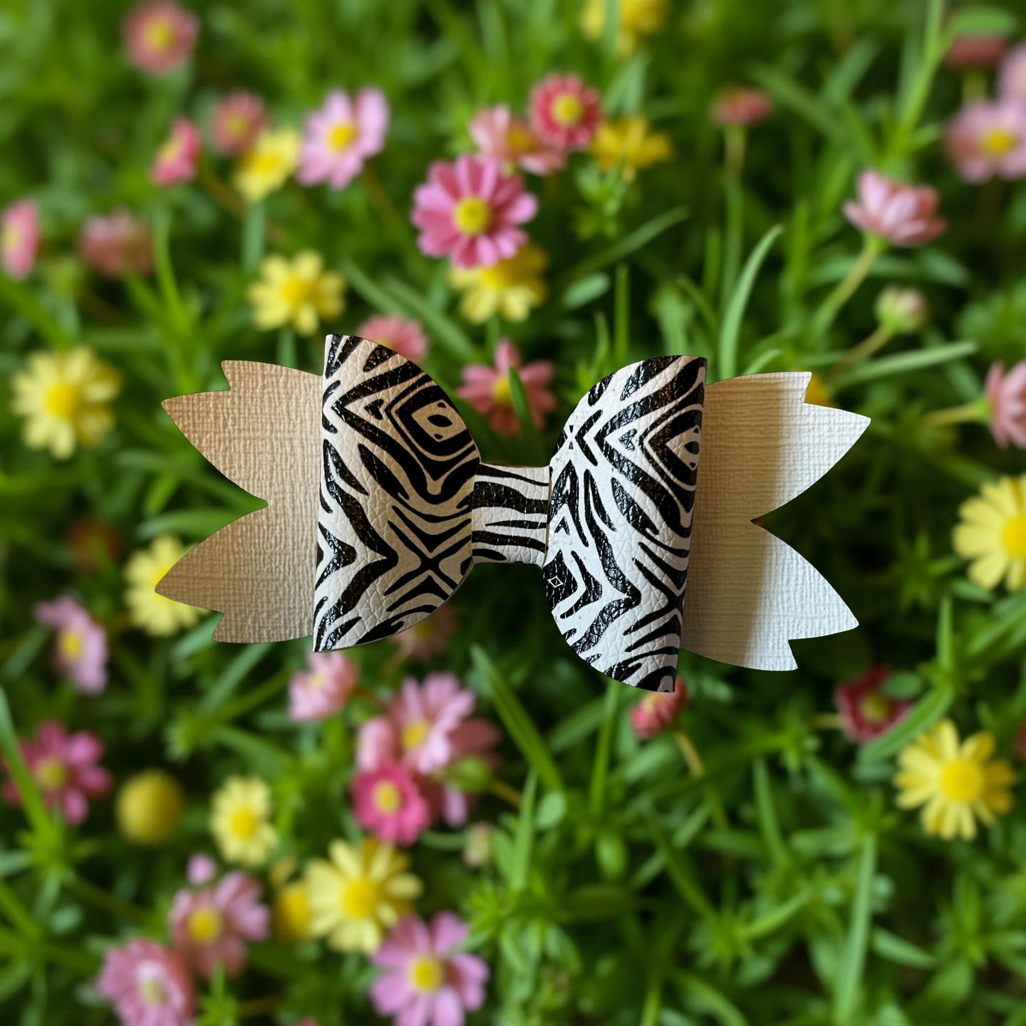 Zebra Zing Hairbow