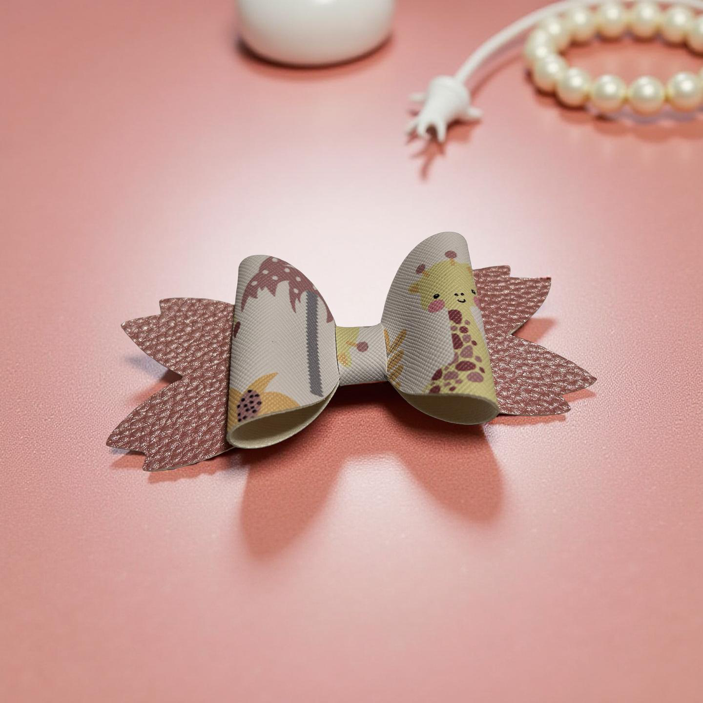 Girafficalicious Hairbow