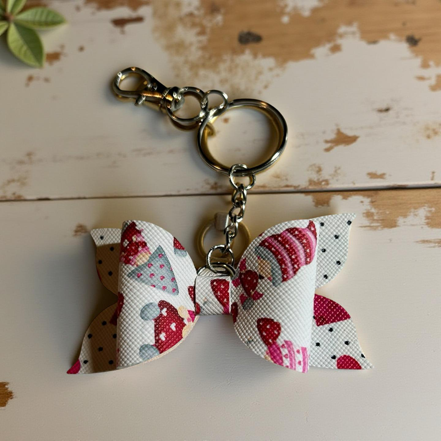 Love Gnomes Keychain