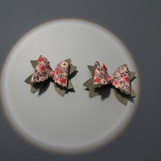 Blossom & Sage Bite- Size Bows