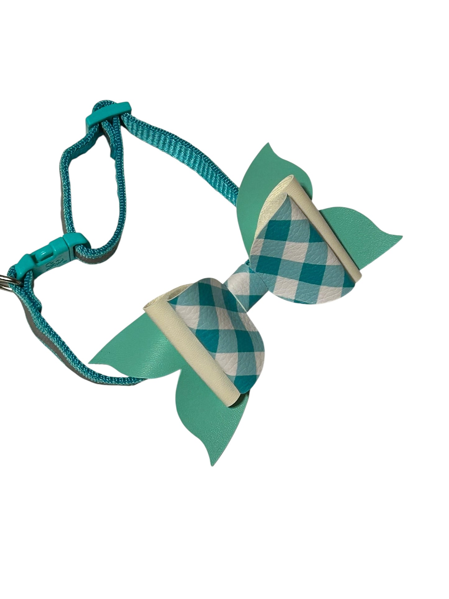 Minty Flutter Pet Collar