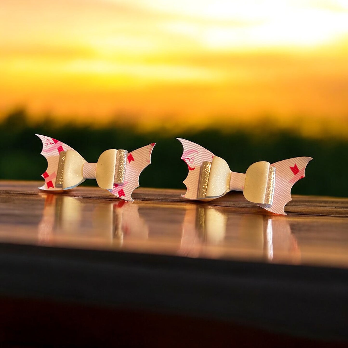 Pretty Little Bat Bite - Size Bows