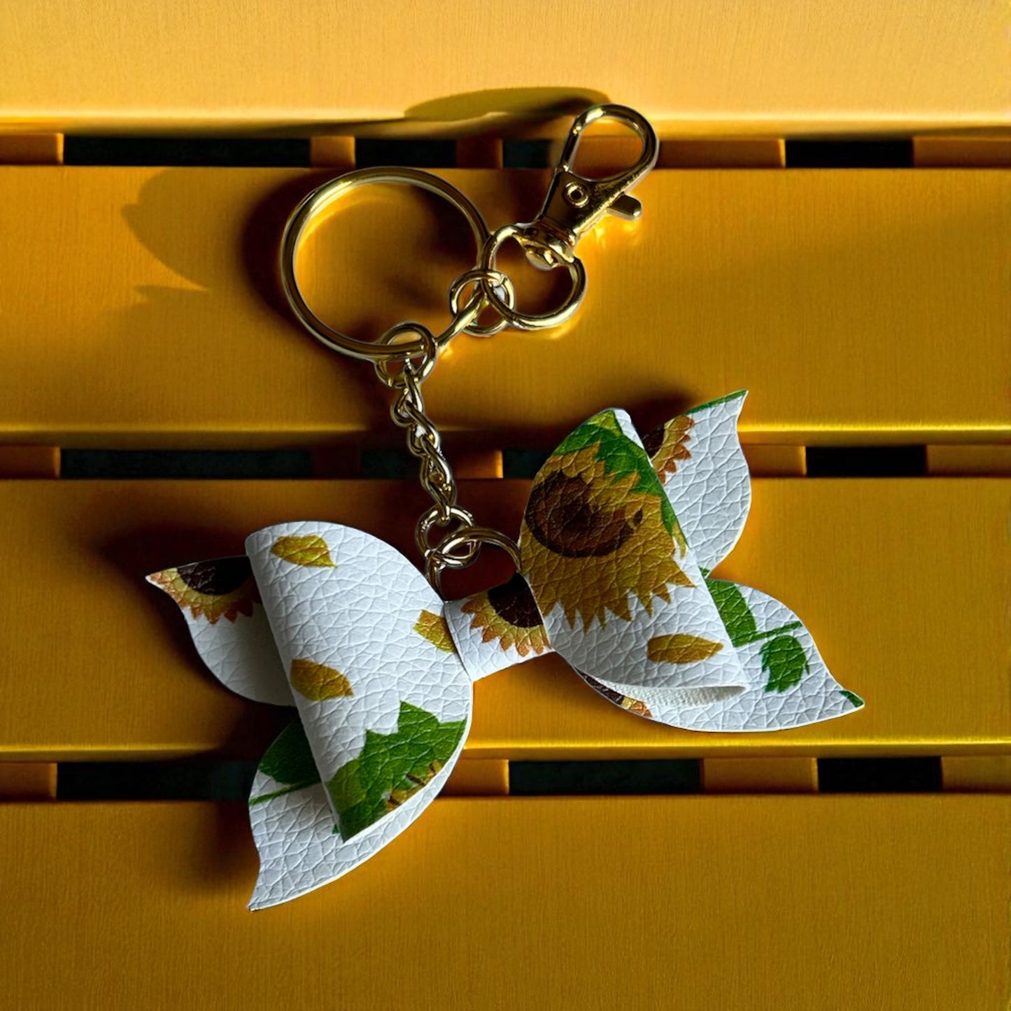π» Sunshine & Blooms Keychain