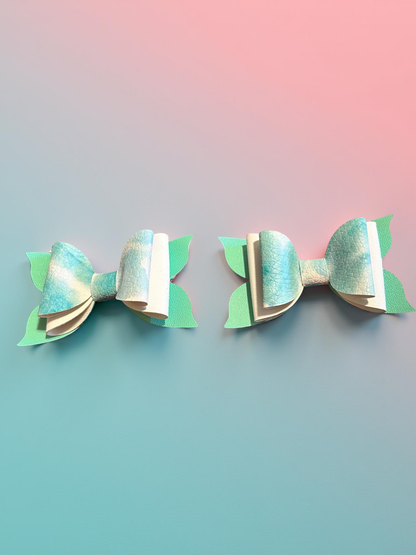 Meadow Moss Bite- Size Bows