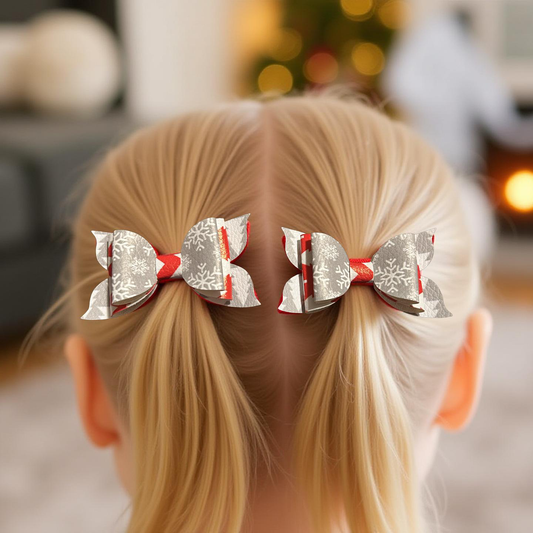Snowflake Snaps Bite- Size Bows