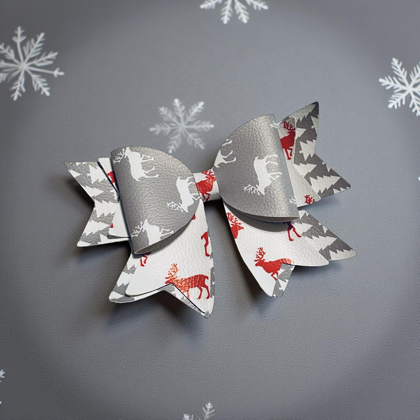 Reindeer Retreat Biggie Bow