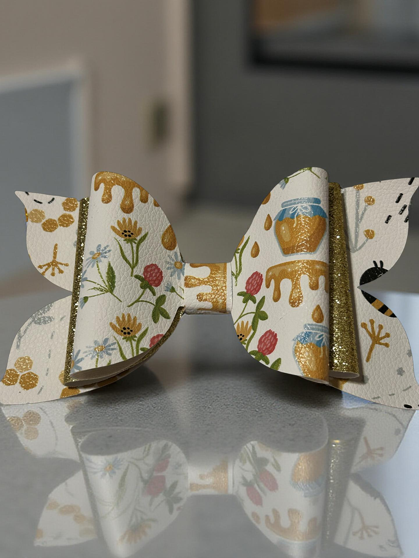 Bee My Honey Biggie Bow