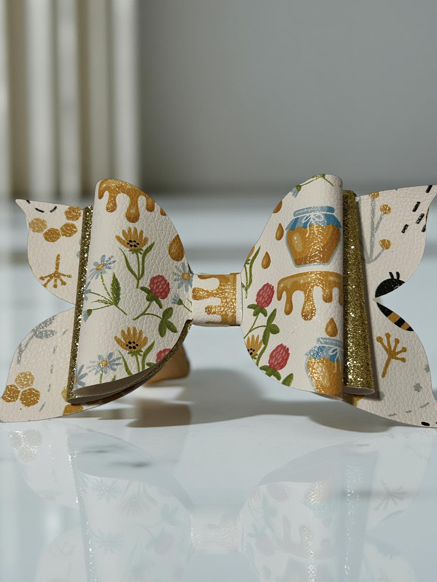 Bee My Honey Biggie Bow