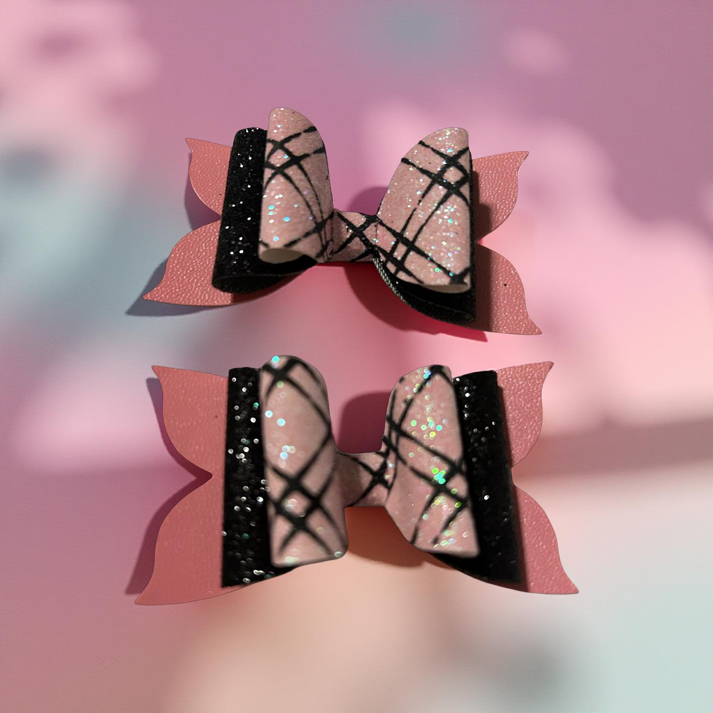 Pinky Kris Cross Bite-Size Bows