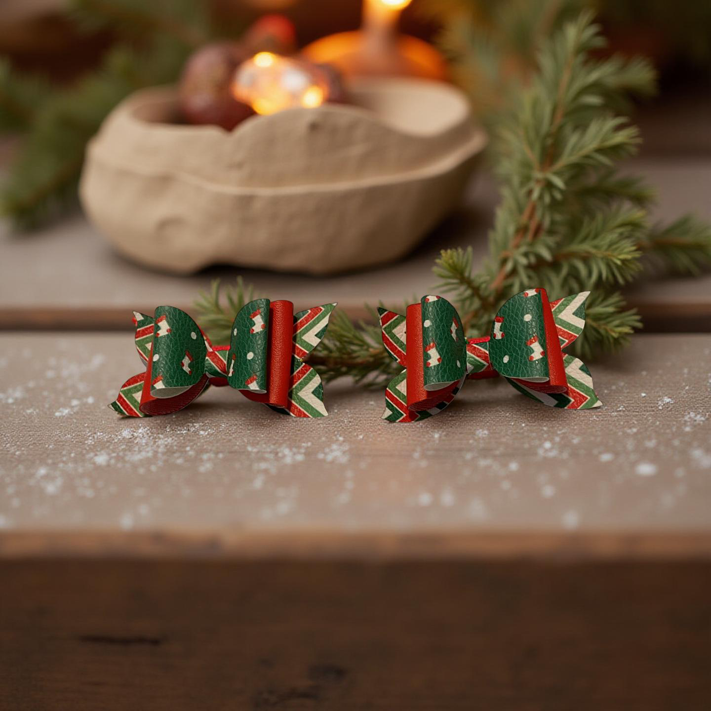 Holiday Stocking & Plaid Bite - Size Bows