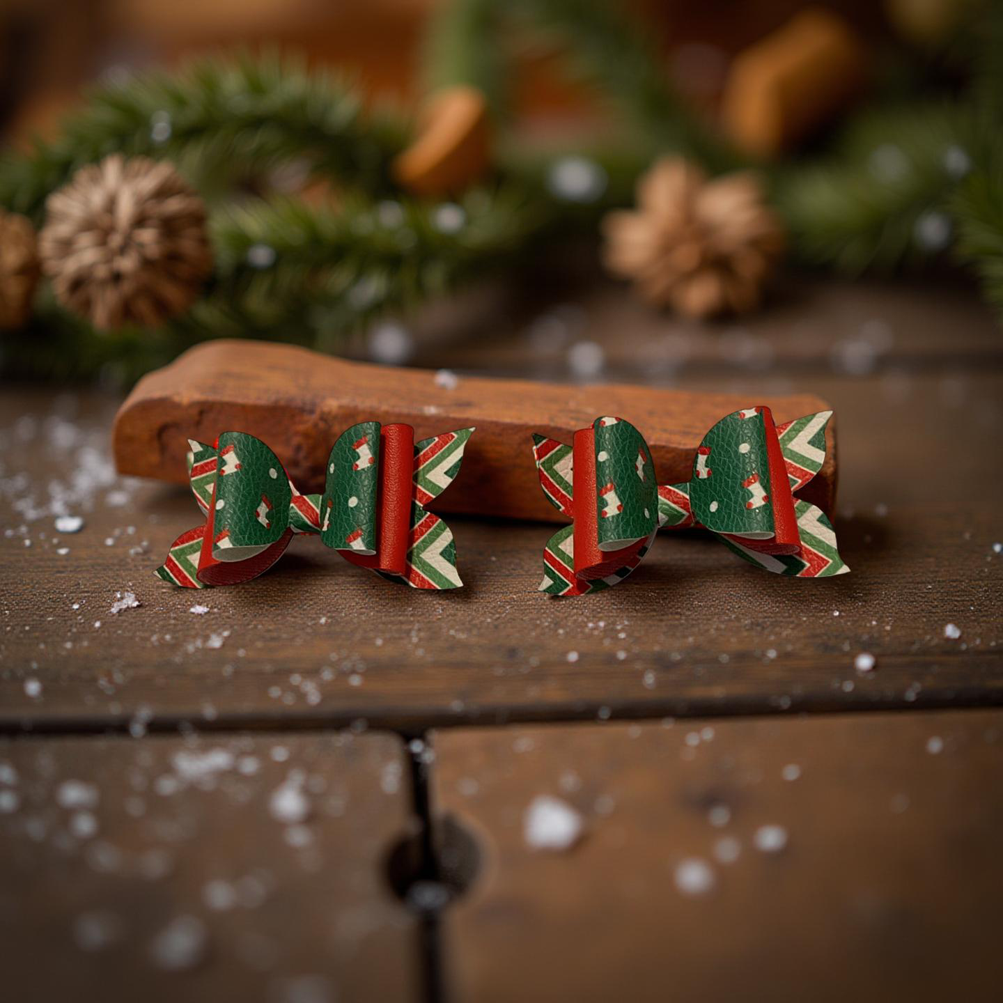 Holiday Stocking & Plaid Bite - Size Bows