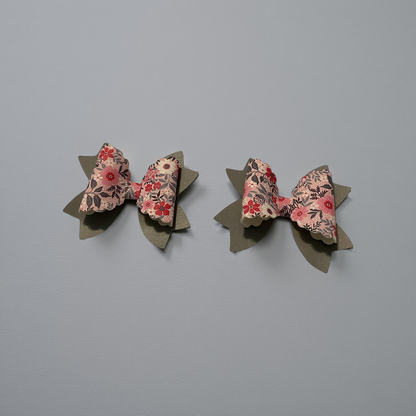 Blossom & Sage Bite- Size Bows