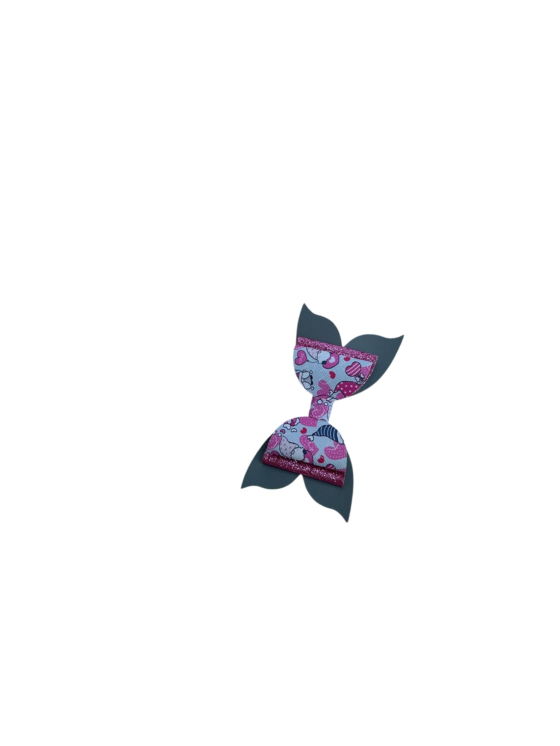 Love Gnome Glitter Bow